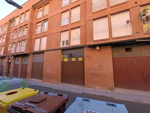 Local comercial en calle Carrera de Vico, 37