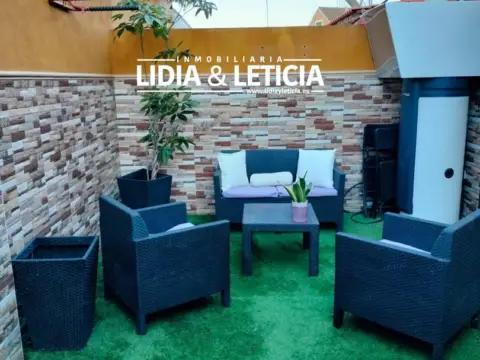 Casa adosada en Oromana