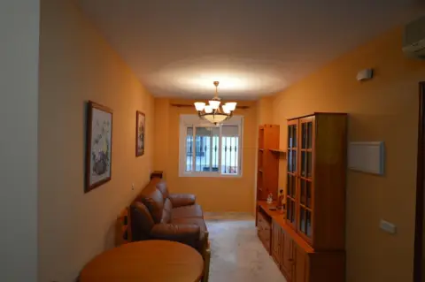 Piso en calle Santísima Trinidad, 13