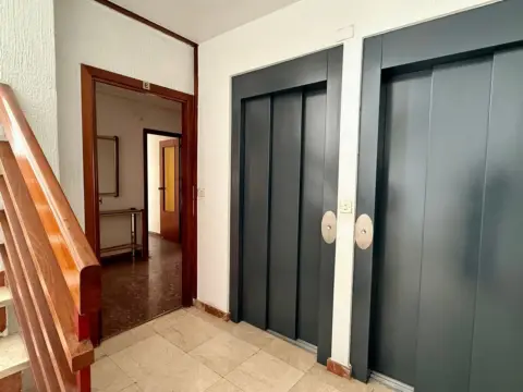 Piso en calle de los Bolos, 1
