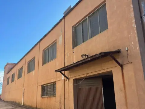 Local comercial en Almansa