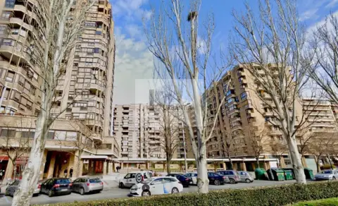 Garaje en Avenida de Sancho 'El Fuerte', 26