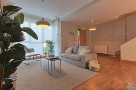 Casa adosada en calle Angel Nuño, nº 18-2B