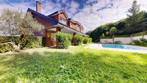 Chalet en calle de Urbide