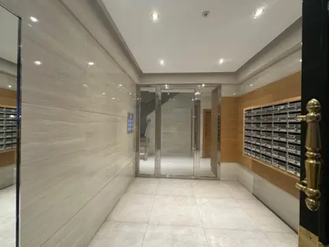 Piso en Anselmo Guinea Margolariaren Kalea