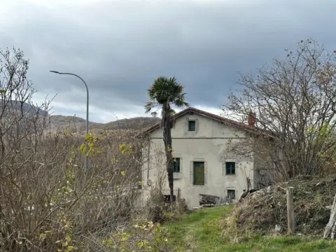 Casa en Poblado de Leciñana