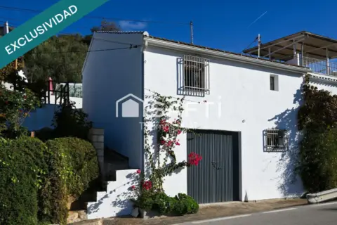 Casa rústica en Villanueva de Algaidas