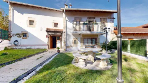 Chalet en calle Santotis