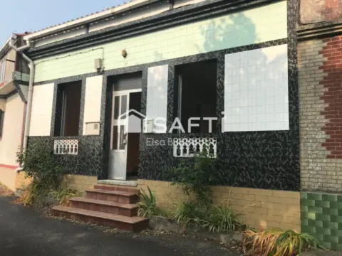 Casa en Boiro
