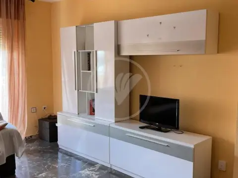 Piso en calle Raphael