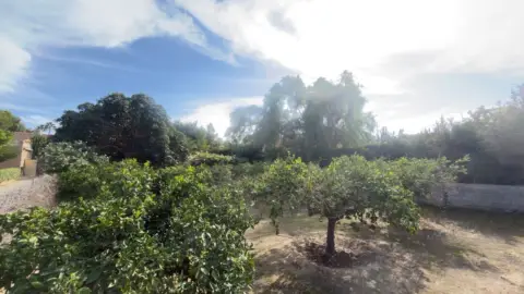 Chalet en calle de Alavega, 6