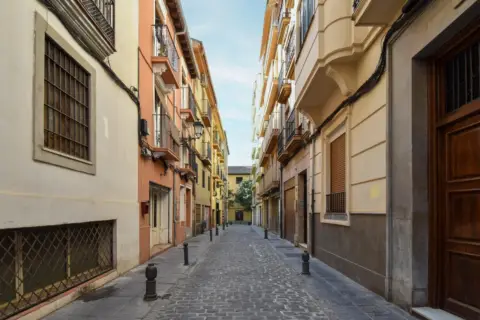 Edificio en calle Lavadero de las Tablas, 8
