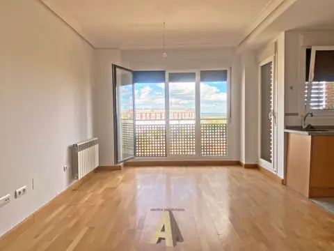 Piso en Avenida de la Aranzana, 48