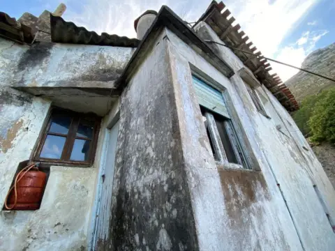 Finca rústica en calle Barrio Oriñón
