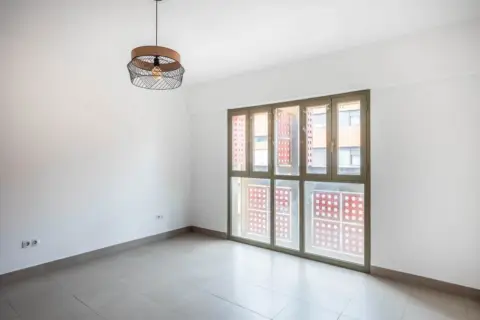 Piso en calle Pobladores