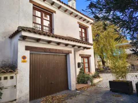 Casa en Olmeda de las Fuentes
