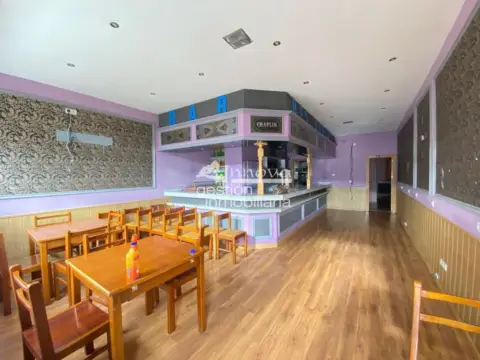 Local comercial en Carretera de Villacastín