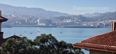 Dúplex en calle de Amann