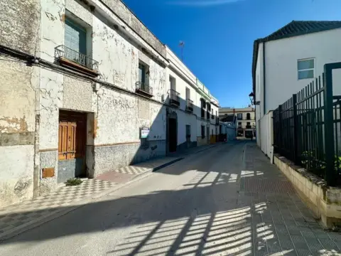 Casa en calle de la Milagrosa