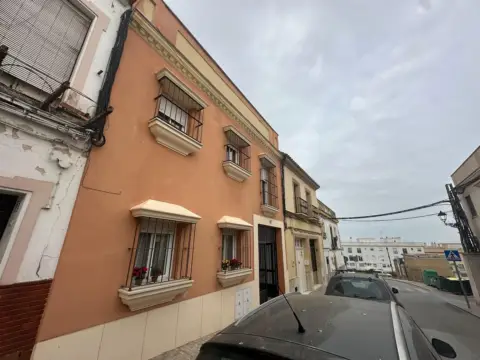 Casa en calle de Sevilla