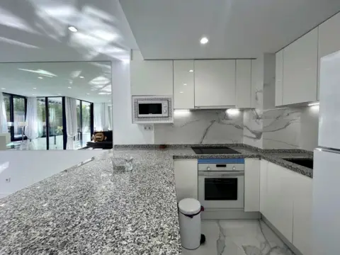 Piso en Paseo Juan Carlos I