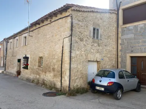 Local comercial en calle Real de San Pedro Cardeña