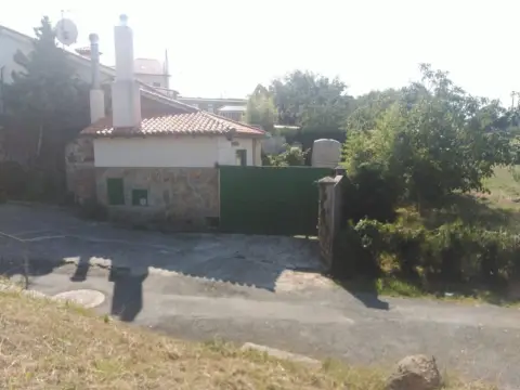 Casa rústica en calle Lugar Sobecos