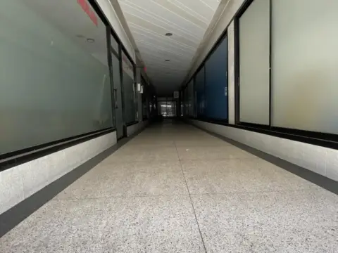 Local comercial en Travesía Coruña, 11