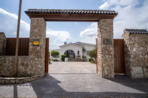 Chalet en Las Lagunas - Campano