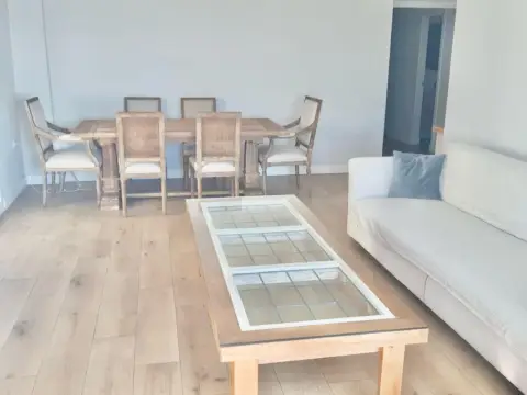 Piso en Playa Victoria - Paseo Marítimo