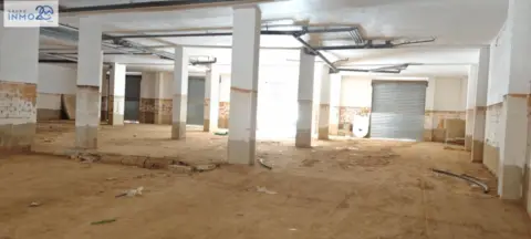 Local comercial en 46910
