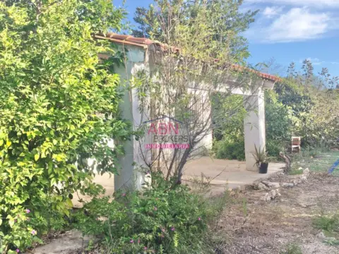 Finca rústica en Atzeneta d'Albaida