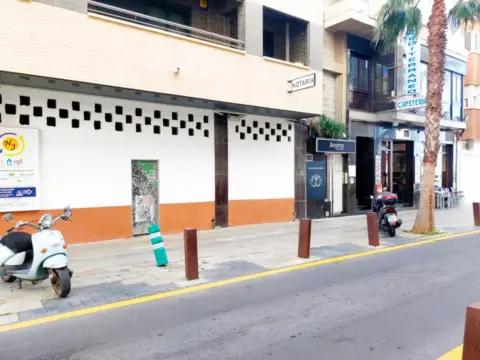 Local comercial en calle Ramón Céspedes