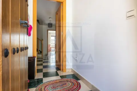 Casa adosada en calle Aragón, nº 4