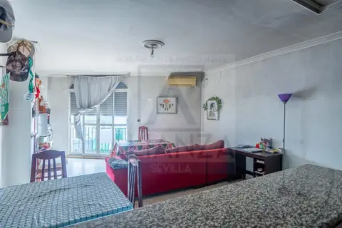 Piso en calle de Ramón y Cajal, 12