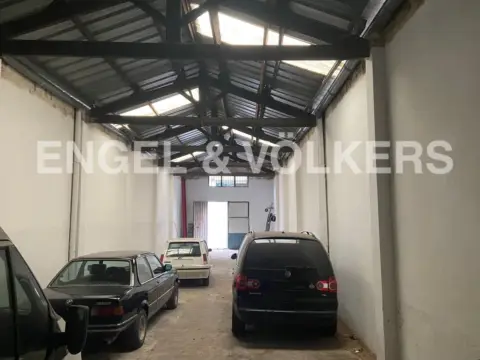 Nave industrial en Santa Eulàlia