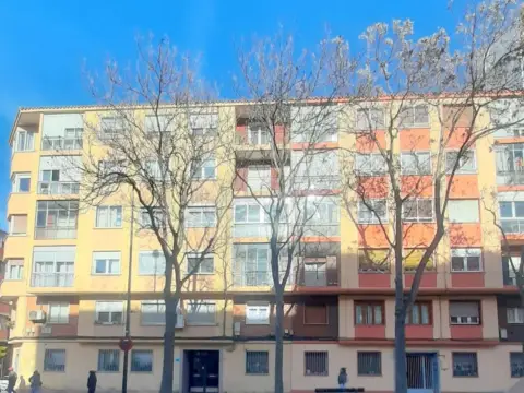 Piso en Delicias Distrito