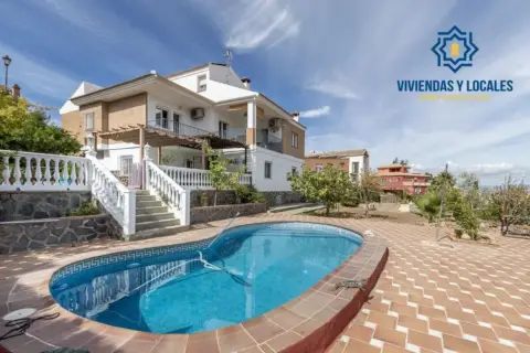 Chalet en calle del Sauce, 39