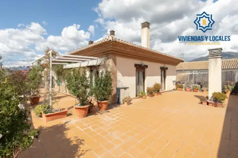 Ático en Área de Granada