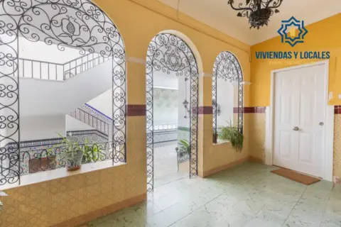 Edificio en Cuesta Beteta, 36