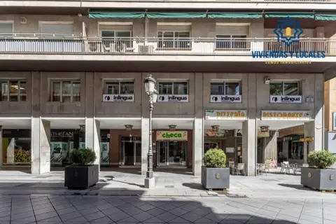 Local comercial en Ganivet