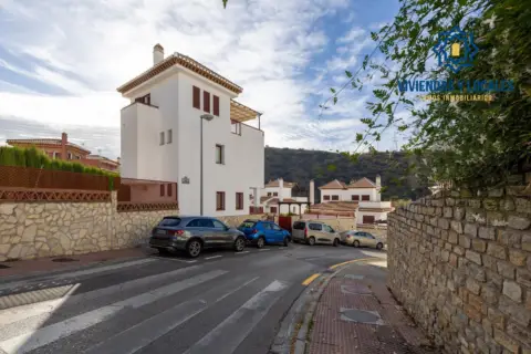 Chalet en calle Sala de las Dos Hermanas