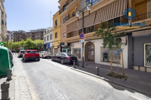 Local comercial en calle de Pedro Antonio de Alarcón, 3