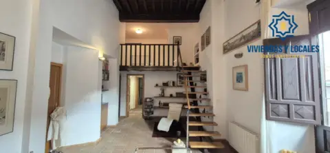 Dúplex en calle Horno del Vidrio