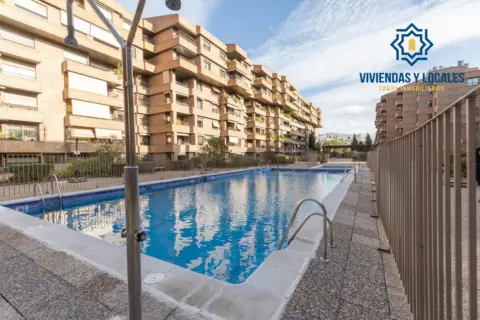 Apartamento en Avenida de la Divina Pastora, 9
