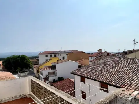 Edificio en calle Tetuán, 19