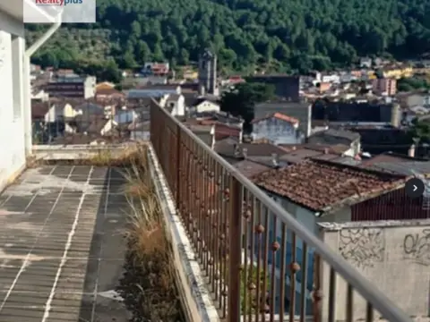 Edificio en Área de Arenas de San Pedro