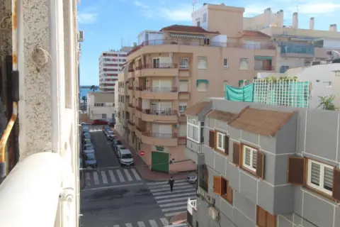 Apartamento en calle de Jacarilla