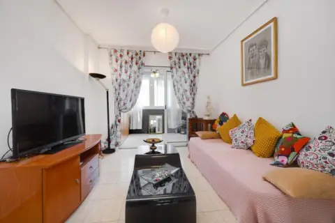 Apartamento en Avenida Robleda