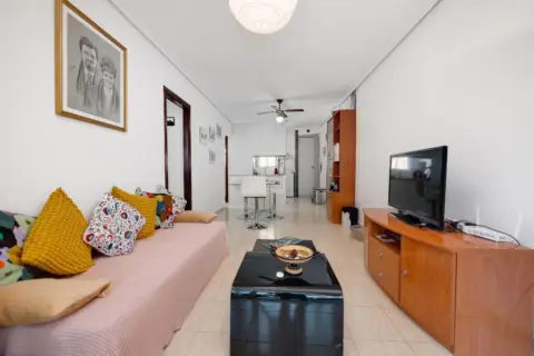 Apartamento en Avenida Robleda